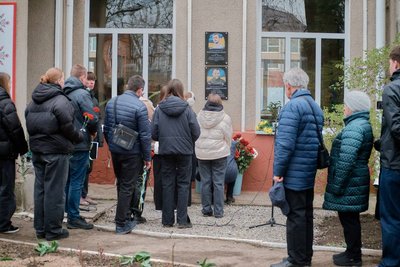 На Хмельниччині відкрили меморіальну дошку військовослужбовцю Андрію Горохолінському На Хмельниччині відкрили меморіальну дошку військовослужбовцю Андрію Горохолінському