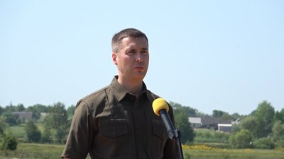 На Житомирщині лісівники та рятувальники з трьох областей України провели спільні навчання На Житомирщині лісівники та рятувальники з трьох областей України провели спільні навчання