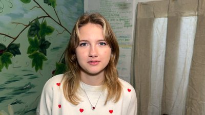 "Ми є, життя продовжується". У Слов'янську відкрили молодіжний простір, який юнаки облаштувала власноруч "Ми є, життя продовжується". У Слов'янську відкрили молодіжний простір, який юнаки облаштувала власноруч