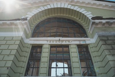 Вокзал в Лозовій після удару