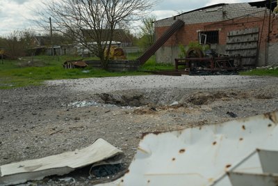 Під російськими обстрілами щодня: як жителі Біленького на Запоріжжі пристосовуються до життя біля фронту Під російськими обстрілами щодня: як жителі Біленького на Запоріжжі пристосовуються до життя біля фронту
