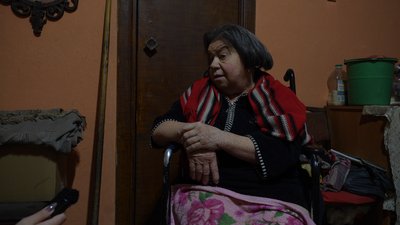 "Залишилося 12 людей у нас": як живуть останні мешканці прифронтової Олександрівки на Дніпропетровщині "Залишилося 12 людей у нас": як живуть останні мешканці прифронтової Олександрівки на Дніпропетровщині