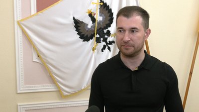 Земля і транспорт у Чернігові: що відомо про новий виток конфлікту Брижинського та Ломака Земля і транспорт у Чернігові: що відомо про новий виток конфлікту Брижинського та Ломака