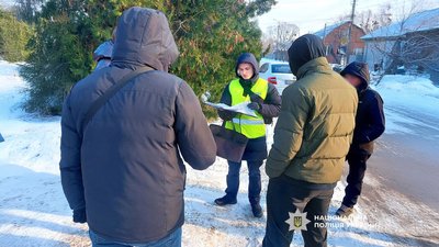 Вчинили бійку біля ресторану та погрожували зброєю: на Чернігівщині повідомили про підозри двом чоловікам Вчинили бійку біля ресторану та погрожували зброєю: на Чернігівщині повідомили про підозри двом чоловікам