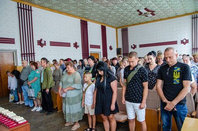 На Черкащині трьом родинам загиблих захисників вручили ордени На Черкащині трьом родинам загиблих захисників вручили ордени