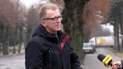 "Я не ображаюся ні на кого": як живе громада на Волині після висловлення недовіри голові — Сергій Лойко "Я не ображаюся ні на кого": як живе громада на Волині після висловлення недовіри голові — Сергій Лойко