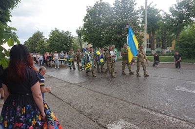 На Одещині попрощалися із військовим, який загинув через серцево-судинну недостатність На Одещині попрощалися із військовим, який загинув через серцево-судинну недостатність