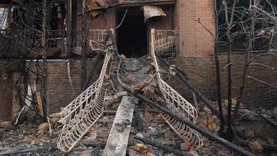 "Тут все горіло, гасили до світанку": очевидці про атаку Запоріжжя 9 вересня "Тут все горіло, гасили до світанку": очевидці про атаку Запоріжжя 9 вересня