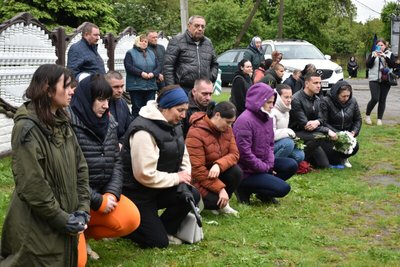 В Луцькій громаді попрощалися з 21-річним матросом В'ячеславом Терьохіним В Луцькій громаді попрощалися з 21-річним матросом В'ячеславом Терьохіним