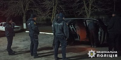 На Одещині працівника ТЦК підозрюють у переправлення чоловіків через держкордон На Одещині працівника ТЦК підозрюють у переправлення чоловіків через держкордон