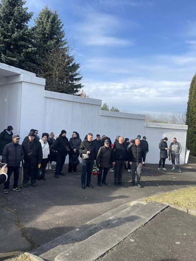 У Рівному вшанували пам'ять євреїв, розстріляних в урочищі Сосонки У Рівному вшанували пам'ять євреїв, розстріляних в урочищі Сосонки