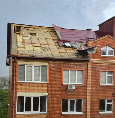У Красилівській громаді частково пошкоджені три багатоповерхові будинки У Красилівській громаді частково пошкоджені три багатоповерхові будинки