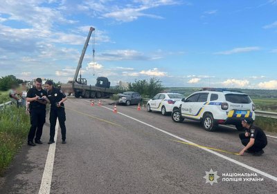 На Одещині зіткнулися вантажівка й легковик: травмувалася жінка На Одещині зіткнулися вантажівка й легковик: травмувалася жінка