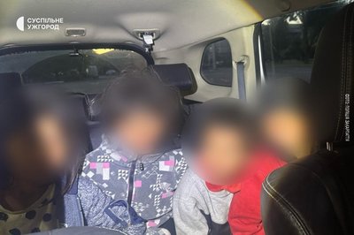 В Ужгороді діти підпалили авто — поліція зʼясовує обставини В Ужгороді діти підпалили авто — поліція зʼясовує обставини