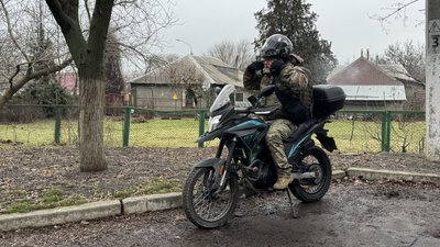 "Україна — це мій дім": військовий з Британії воює у лавах ЗСУ "Україна — це мій дім": військовий з Британії воює у лавах ЗСУ