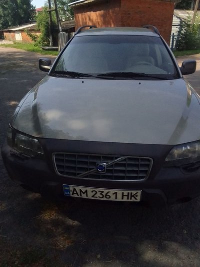 На Житомирщині ексголова громади говорить про нецільовий розподіл автівок, ввезених з-за кордону: що кажуть у громаді На Житомирщині ексголова громади говорить про нецільовий розподіл автівок, ввезених з-за кордону: що кажуть у громаді