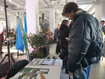 У Хмельницькому відбувся "Ярмарок можливостей" для ветеранів, ВПО та людей у пошуках роботи