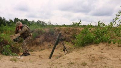 Мінометники другої Галицької бригади Західного оперативно-територіального об'єднання Нацгвардії України Мінометники другої Галицької бригади Західного оперативно-територіального об'єднання Нацгвардії України