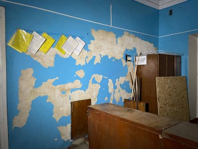 Готуються до відкриття: у деокупованій Снігурівці, що на Миколаївщині, відновлюють відділення Укрпошти Готуються до відкриття: у деокупованій Снігурівці, що на Миколаївщині, відновлюють відділення Укрпошти