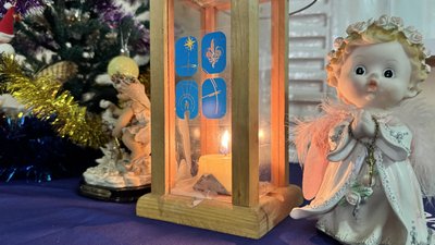 "Світлом подолаємо темряву": у Кропивницький привезли Вифлеємський вогонь миру "Світлом подолаємо темряву": у Кропивницький привезли Вифлеємський вогонь миру