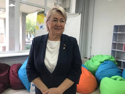 "Ми не здаємося, а боремося до останнього" — олімпійська чемпіонка з біатлону Олена Підгрушна "Ми не здаємося, а боремося до останнього" — олімпійська чемпіонка з біатлону Олена Підгрушна