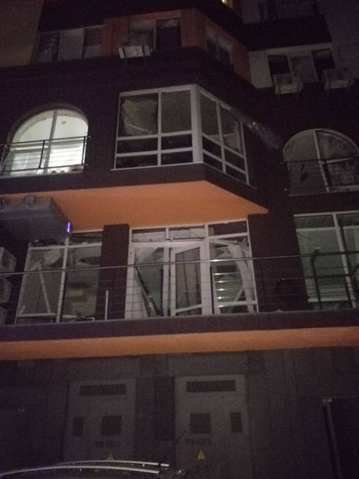 В Офісі президента показали руйнування в Києві після нічної атаки дронів В Офісі президента показали руйнування в Києві після нічної атаки дронів