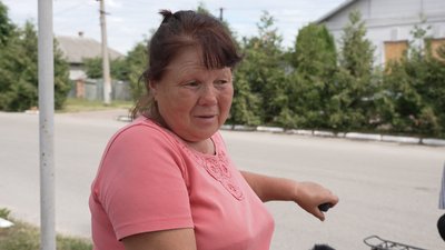 Семенівка на Чернігівщині: через дронів-ждунів заховали автівки та пересіли на велосипеди Семенівка на Чернігівщині: через дронів-ждунів заховали автівки та пересіли на велосипеди
