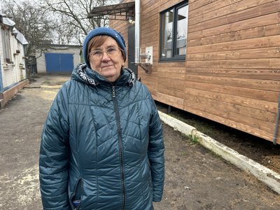 На Полтавщині сім’ї, чиє житло зруйнував російський БпЛА, встановили модульний будинок На Полтавщині сім’ї, чиє житло зруйнував російський БпЛА, встановили модульний будинок