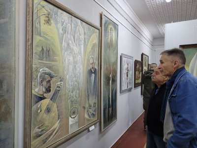 Виставку монументаліста-філософа до Дня художника презентували у Рівному Виставку монументаліста-філософа до Дня художника презентували у Рівному