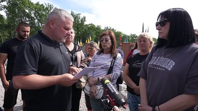 Реконструкція Алеї почесних поховань у Кропивницькому: терміни, плани та чи дослухаються до побажань родин загиблих Реконструкція Алеї почесних поховань у Кропивницькому: терміни, плани та чи дослухаються до побажань родин загиблих