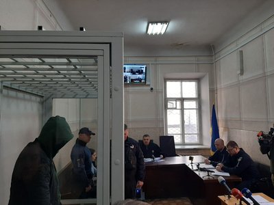 Судове засідання щодо обрання запобіжного заходу 27-річному водієві, якого підозрюють у вчиненні смертельної ДТП, 20 листопада 2024, Хмельницький Судове засідання щодо обрання запобіжного заходу 27-річному водієві, якого підозрюють у вчиненні смертельної ДТП, 20 листопада 2024, Хмельницький