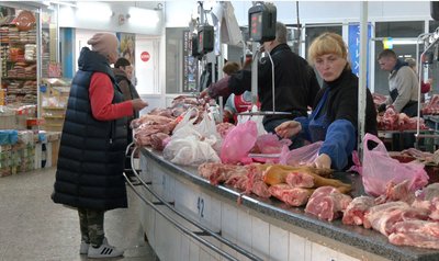 Продукти на Великдень: Скільки коштує зібрати великодній кошик у Черкасах Продукти на Великдень: Скільки коштує зібрати великодній кошик у Черкасах