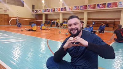 У Житомирі збірна України з волейболу сидячи готується до чемпіонату Європи У Житомирі збірна України з волейболу сидячи готується до чемпіонату Європи