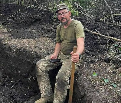 Мітинги опору, виїзд з окупації, зникнення батька: історія переселенки з Херсона Мітинги опору, виїзд з окупації, зникнення батька: історія переселенки з Херсона