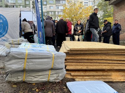 “Сьогодні каву не вип’ю”: жителі Сум розповіли про ранковий обстріл міста “Сьогодні каву не вип’ю”: жителі Сум розповіли про ранковий обстріл міста