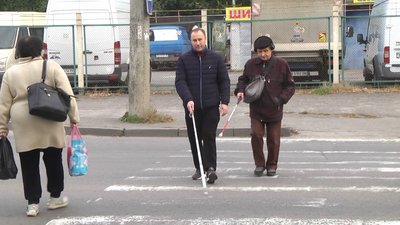 У Хмельницькому цьогоріч переобладнали 20 світлофорів на звукові для незрячих У Хмельницькому цьогоріч переобладнали 20 світлофорів на звукові для незрячих