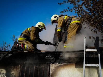 У Миколаєві горіла господарча споруда: чоловік отримав опіки У Миколаєві горіла господарча споруда: чоловік отримав опіки