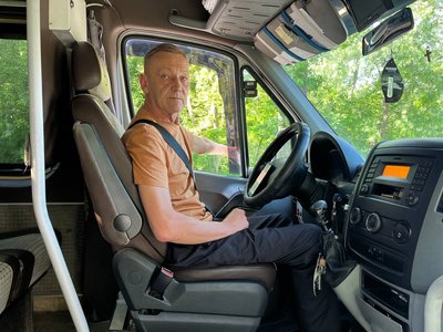 "Більшість пішли на війну": Чи вистачає водіїв на автобусних маршрутах Дніпра "Більшість пішли на війну": Чи вистачає водіїв на автобусних маршрутах Дніпра