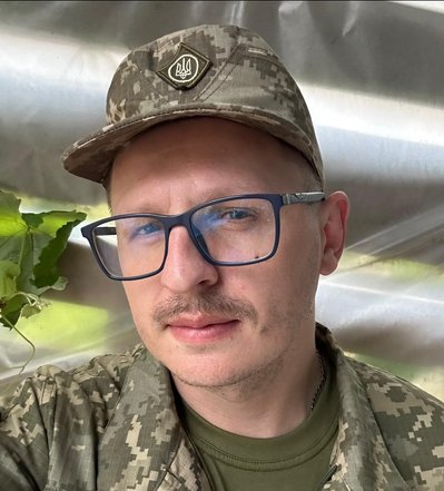 митці на фронті, хто приєднався митці на фронті, хто приєднався