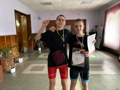 Спортивний турнір в памʼять захисників України: на Черкащині змагалися юнаки-борці Спортивний турнір в памʼять захисників України: на Черкащині змагалися юнаки-борці
