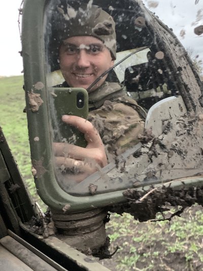 "Ми стаємо сильнішими, але, на жаль, і втрачаємо найкрутіших" – офіцер ЗСУ з Житомира Леонід Мацієвський
