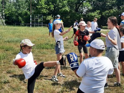 В Аджамці на Кіровоградщині відкрили секцію таеквондо: діти з навколишніх сіл можуть тренуватися безплатно В Аджамці на Кіровоградщині відкрили секцію таеквондо: діти з навколишніх сіл можуть тренуватися безплатно