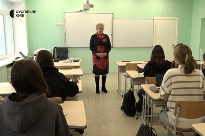 Чотири роки очікування: учні Бузової повернулися до відновленого ліцею Чотири роки очікування: учні Бузової повернулися до відновленого ліцею
