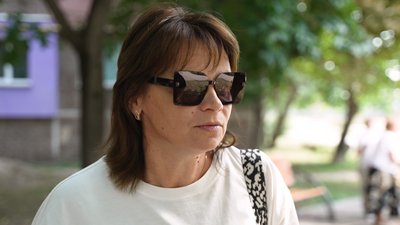 У Бахмачі, що на Чернігівщині, бібліотекарки раз на місяць їздять на велосипедах та пропонують людям книги У Бахмачі, що на Чернігівщині, бібліотекарки раз на місяць їздять на велосипедах та пропонують людям книги