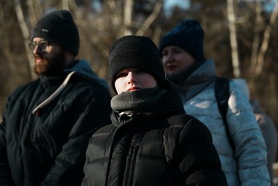 “Тут такий адреналін”: 61 окрема механізована степова бригада провела вишкіл для цивільних на Сумщині