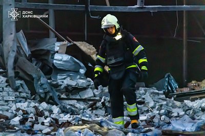 У Дергачах через російські удари зайнялися дві пожежі, 30 червня 2025 року У Дергачах через російські удари зайнялися дві пожежі, 30 червня 2025 року