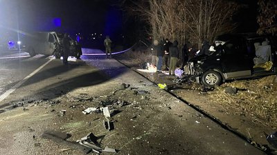 Двоє людей загинули, ще двоє травмувались: у Південноукраїнську на Миколаївщині сталась ДТП Двоє людей загинули, ще двоє травмувались: у Південноукраїнську на Миколаївщині сталась ДТП