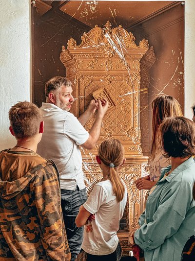 продають палац продають палац