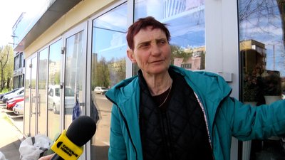 У Житомирі військовий, який вдарив продавчиню букетом, вибачився за свій вчинок У Житомирі військовий, який вдарив продавчиню букетом, вибачився за свій вчинок