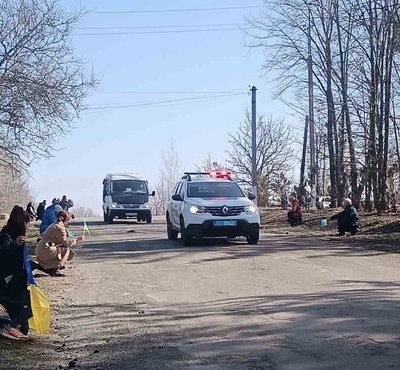 На Кіровоградщині попрощалися з трьома полеглими воїнами На Кіровоградщині попрощалися з трьома полеглими воїнами